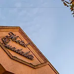 埃克瓜达莱特酒店 酒店