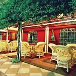埃克瓜达莱特酒店