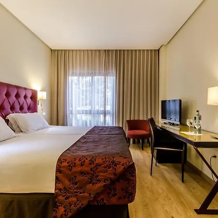 Exe Guadalete Hotel 4*