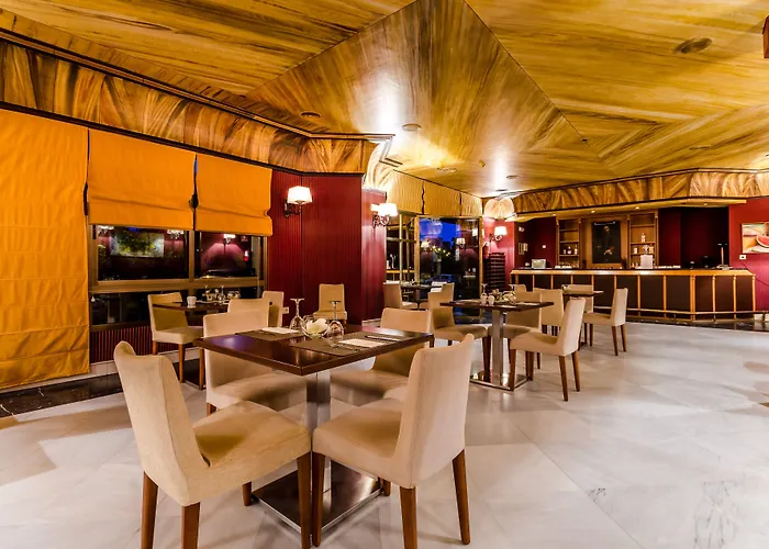 Exe Guadalete Hotel 4*